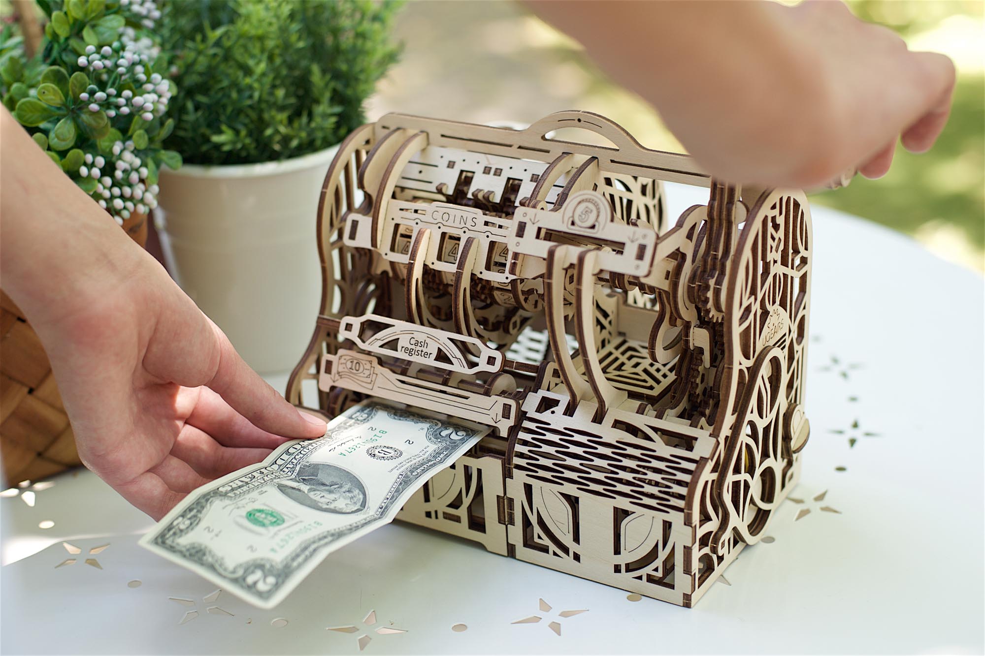 UGears Wooden Mechanical Model 3D Puzzle Kit Cash Register
