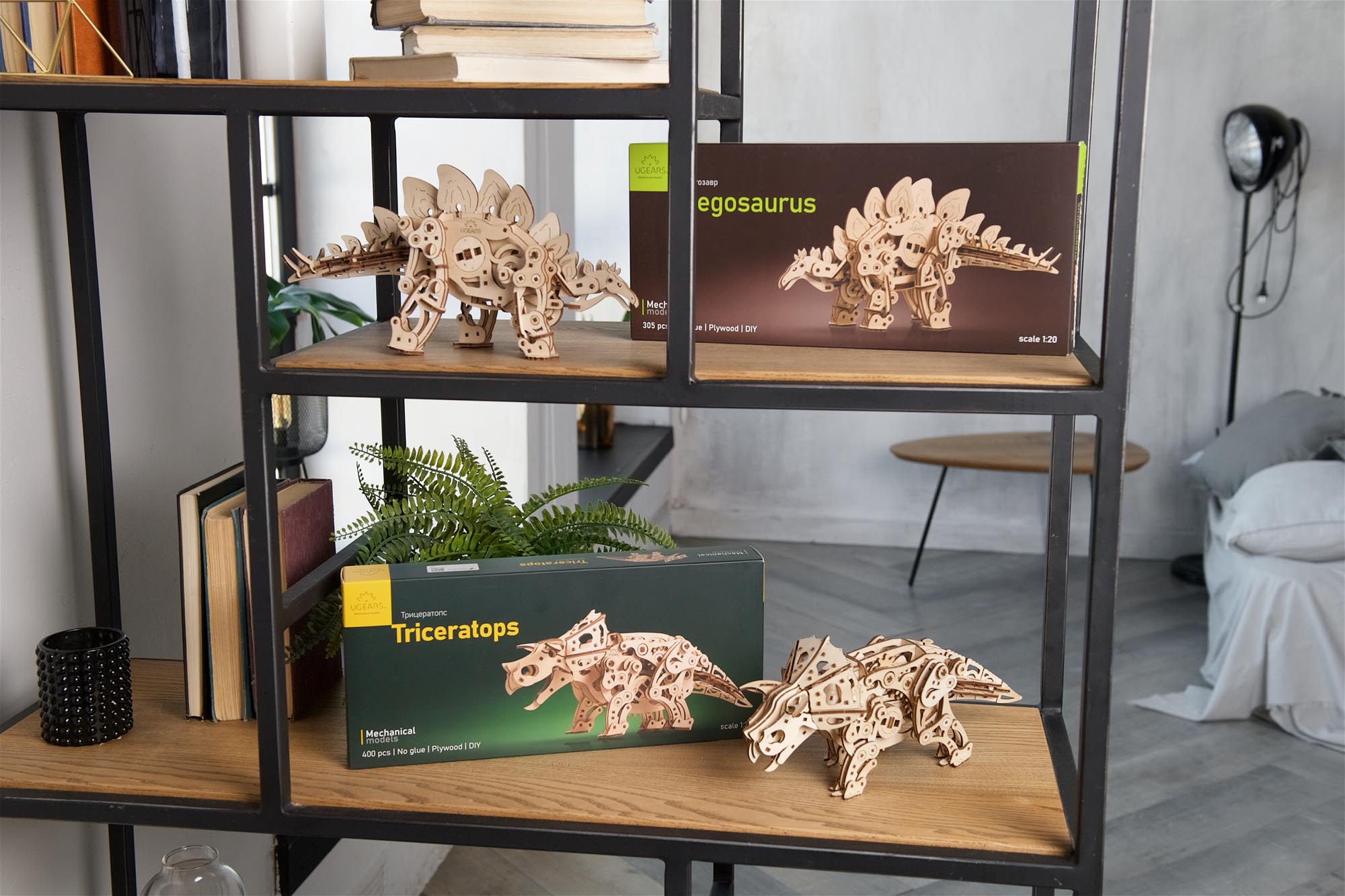 UGears Mechanical Model Stegosaurus