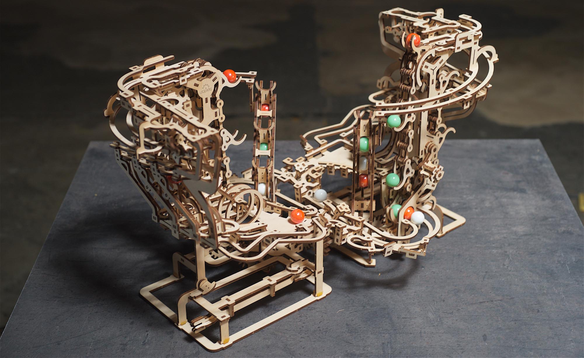 UGears-Mechanical-Model-Marble-Run-Chain-Hoist