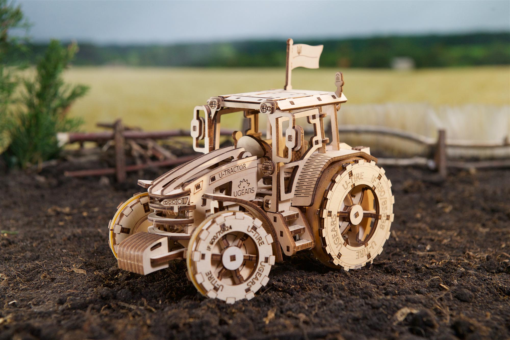 UGears Tractor wins