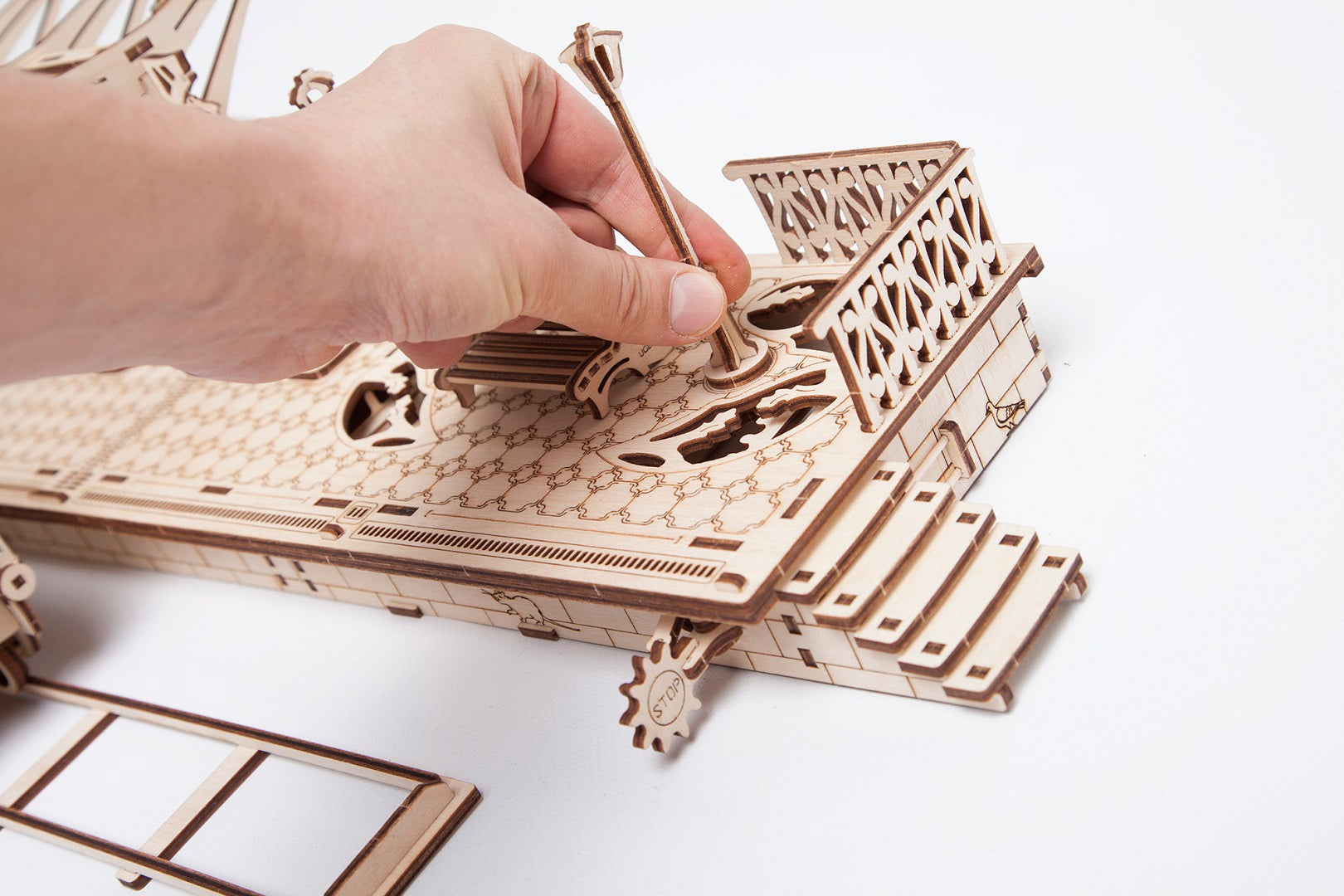 UGears Mechanical Wooden Model 3D Puzzle Kit Railway Platform