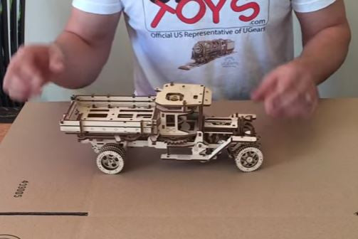 UGears Mechanical Model Truck UGM-11 Start and Operation Video