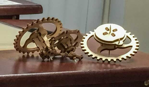 UGears Mechanical Etui and Dynamometer Review