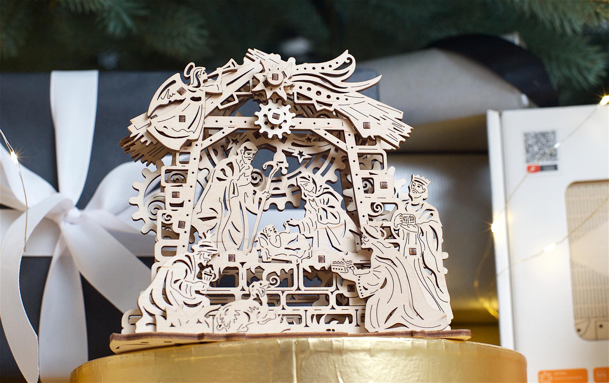 UGears Wooden Mechanical Model Kit Nativity Scene Christmas