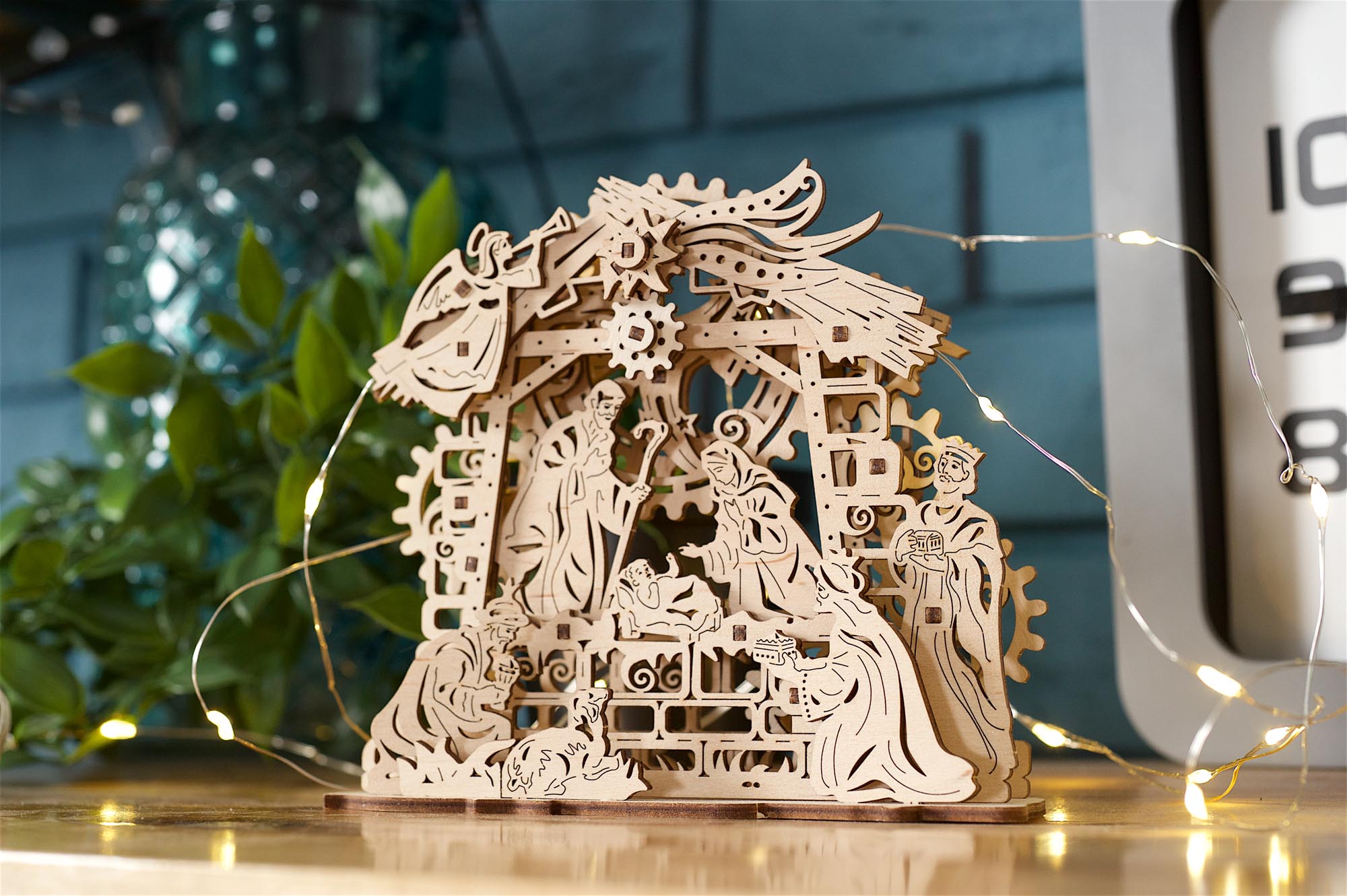 UGears Wooden Mechanical Model Kit Nativity Scene Christmas