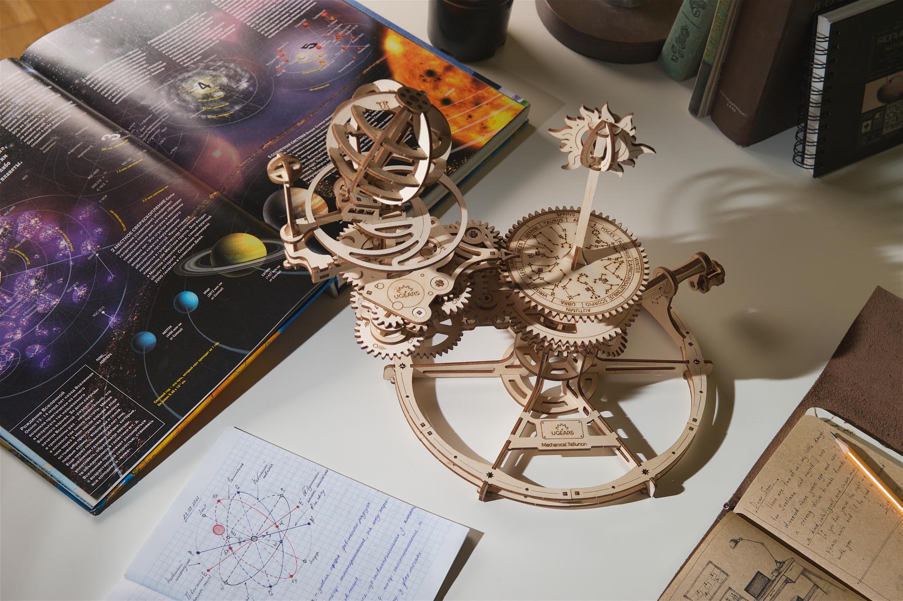 UGears Mechanical Tellurion