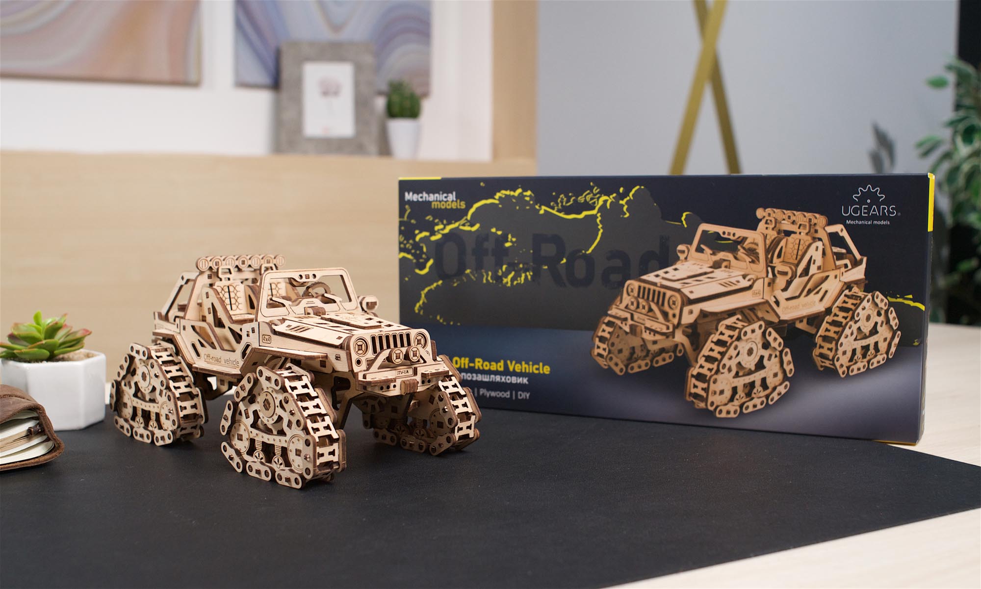 UGears Tracked Off-Road Vehicle