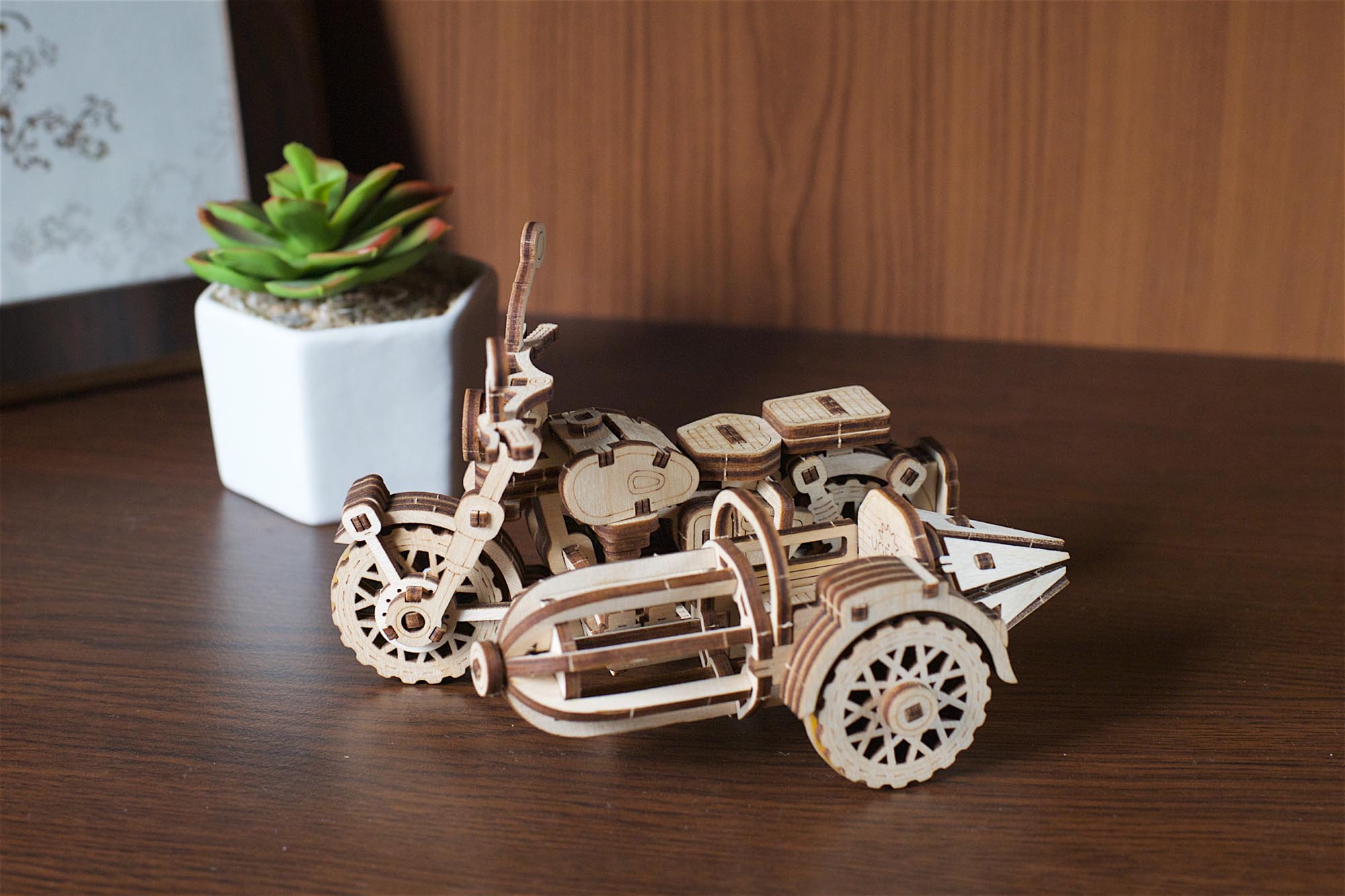 Ugears Harry Potter™ Hagrid's™ Flying Motorbike