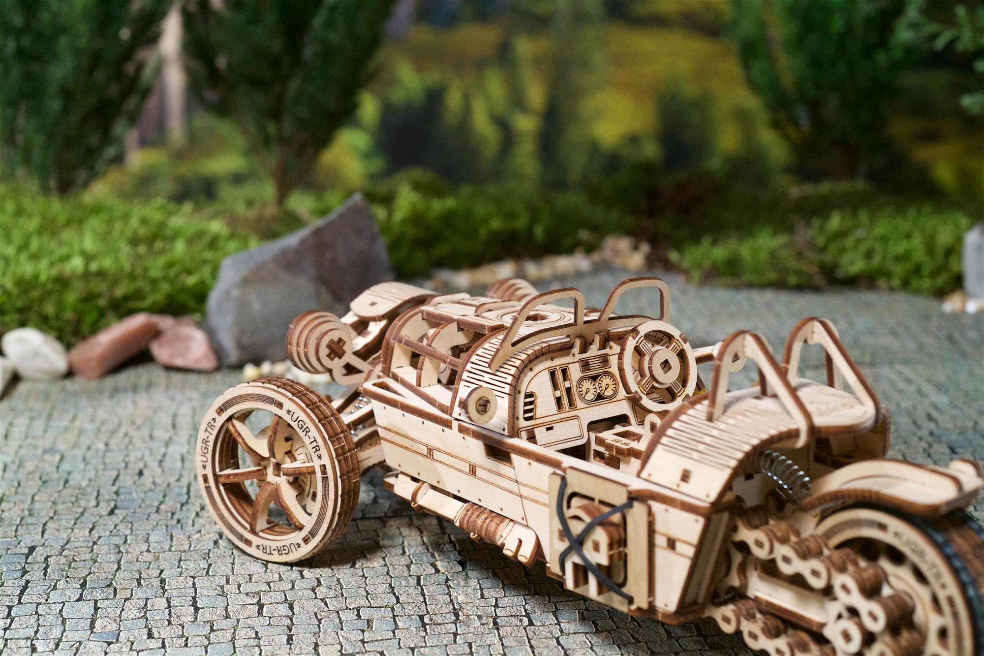 UGears Three-wheeler UGR-S Wooden Mechanical Model