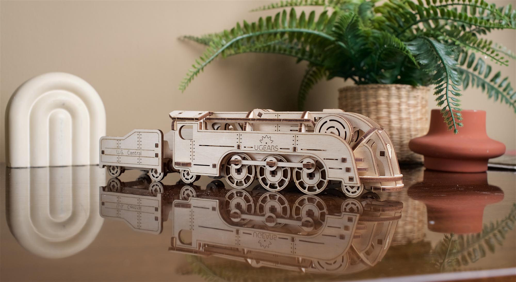 UGears Mechanical Model Mini Locomotive