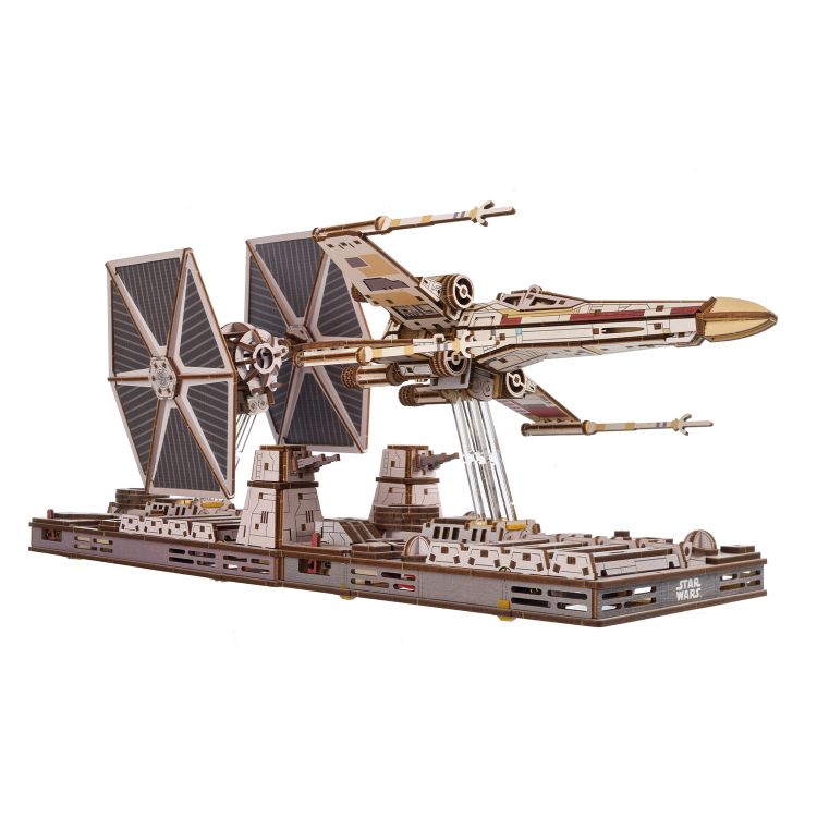 Star Wars The Authentic Luke Skywalker X-Wing Fighter sold as 1/72 Star Wars The Authentic Luke Skywalker X-Wing Fighter sold as 1/72