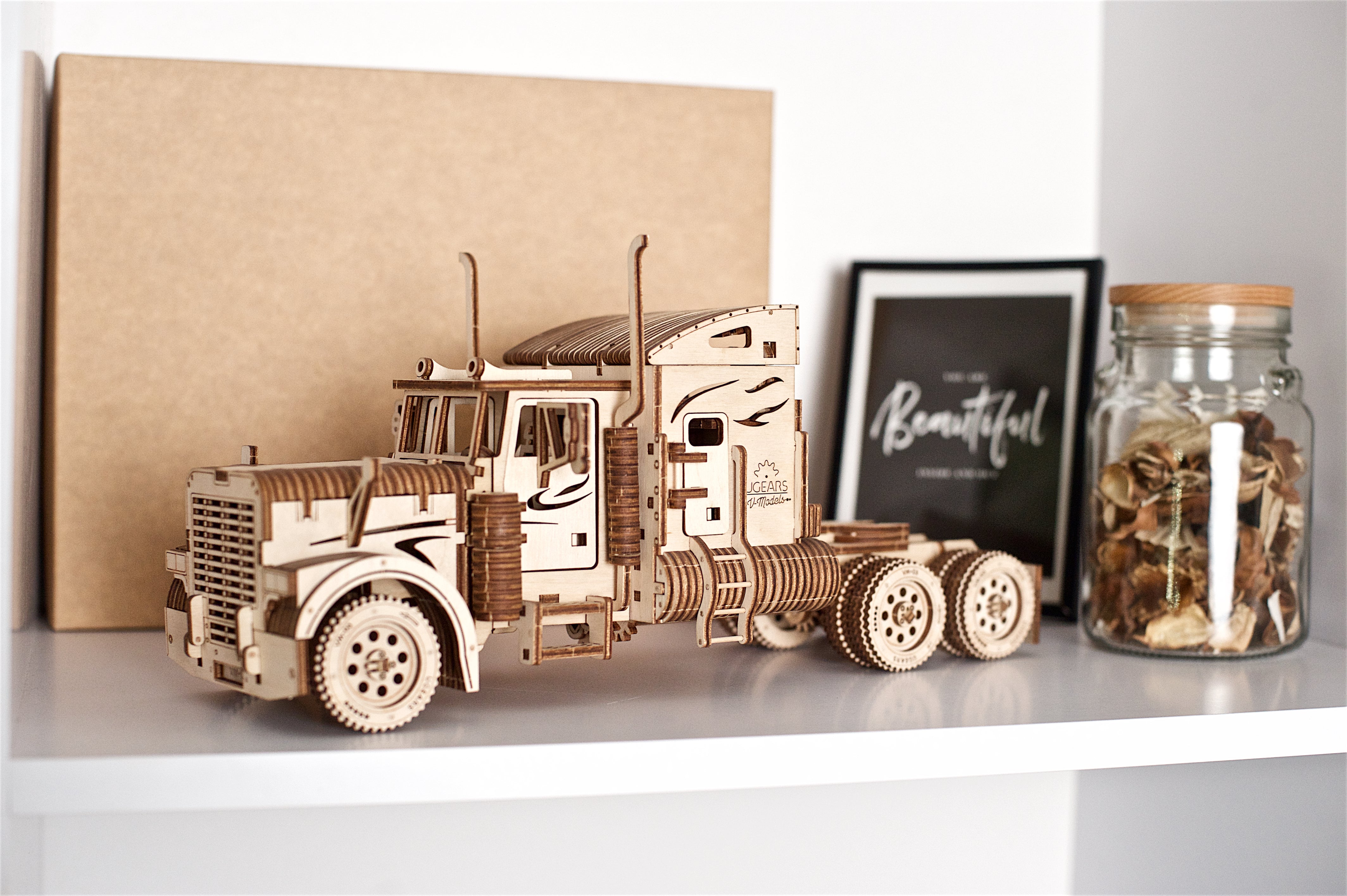 UGears Heavy Boy Truck VM-03