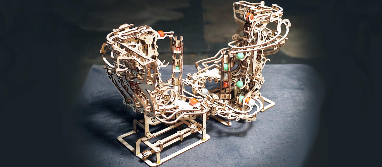 UGears-Mechanical-Model-Marble-Run-Chain-Hoist