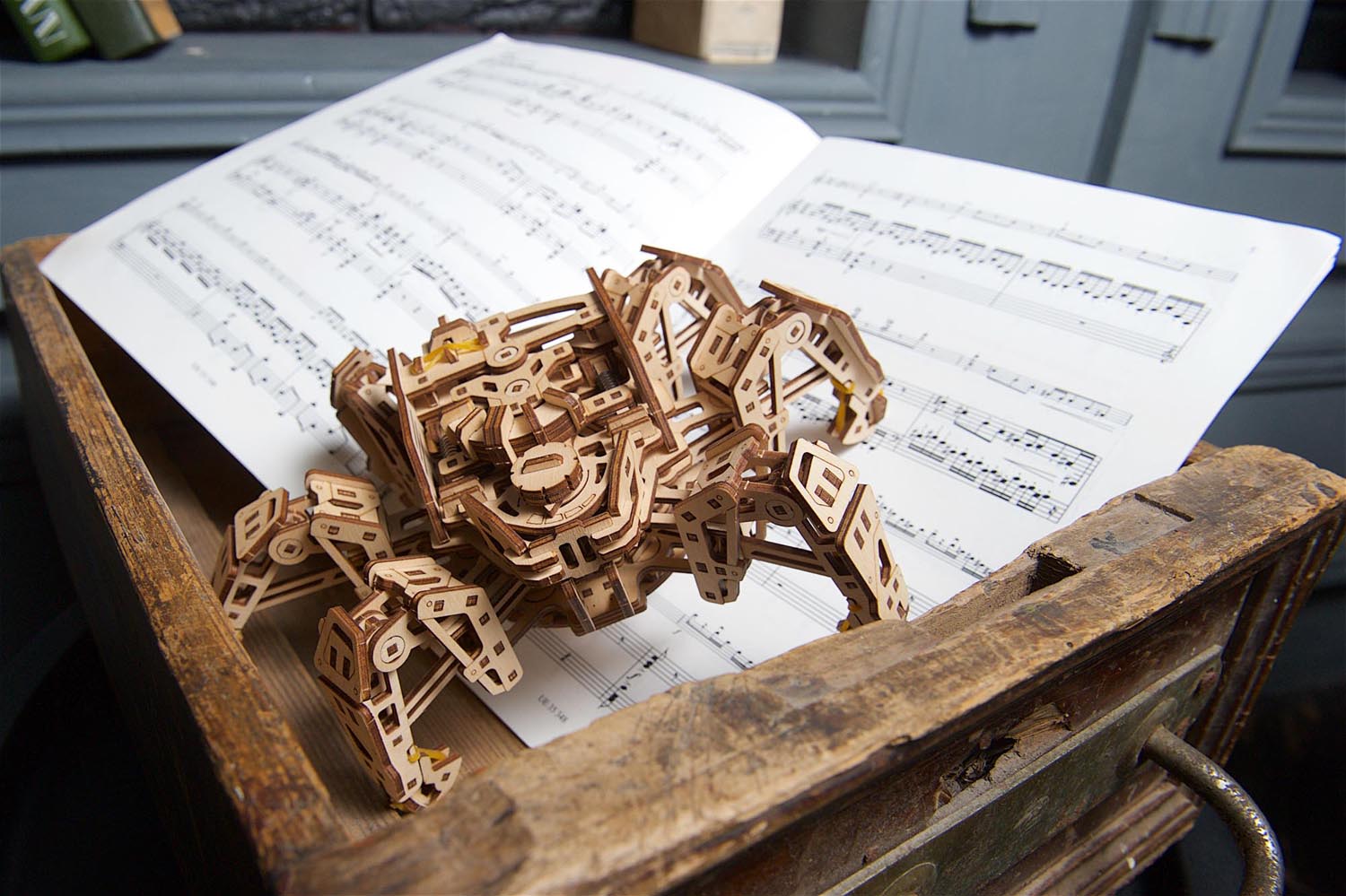 UGears Mechanical Model Hexapod Explorer