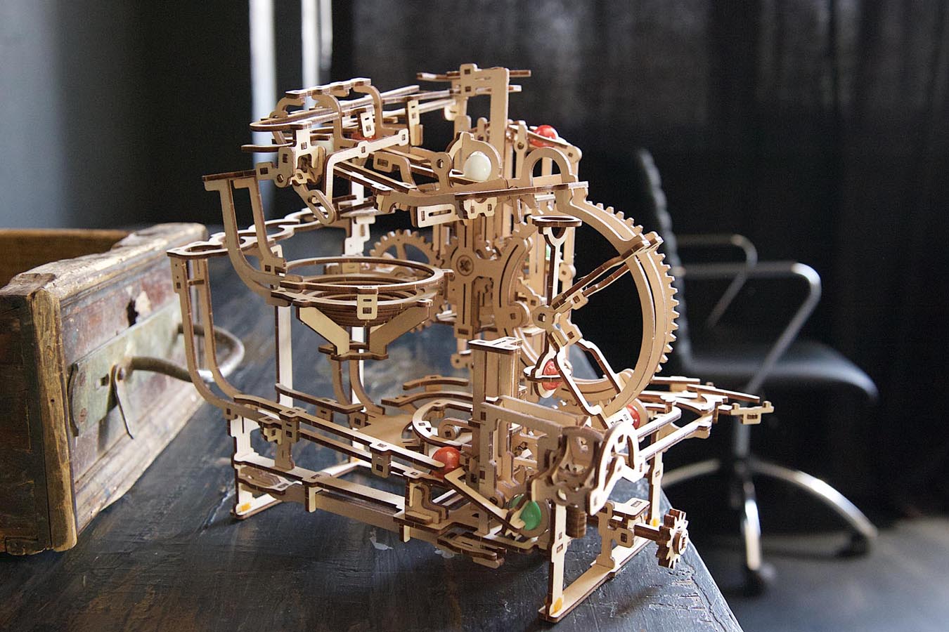 UGears Marble Run Stepped Hoist