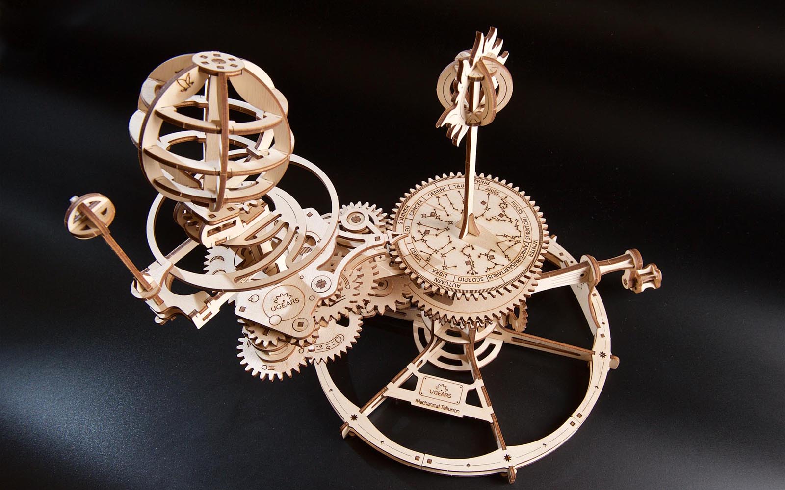 UGears Mechanical Tellurion