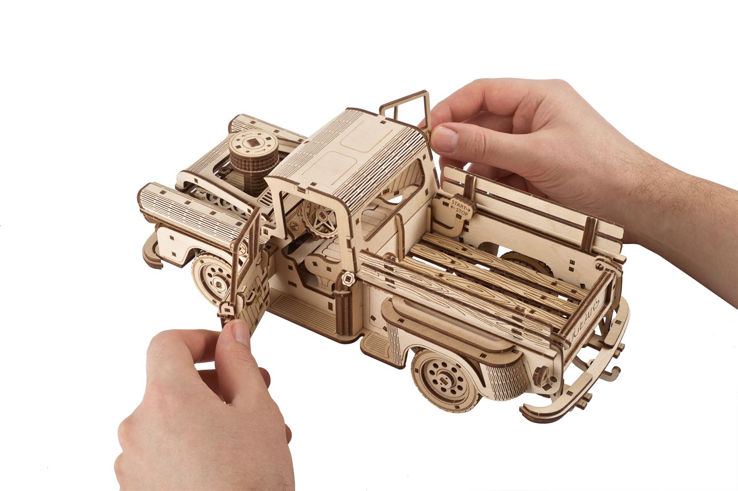 Ugears Pickup Lumberjack