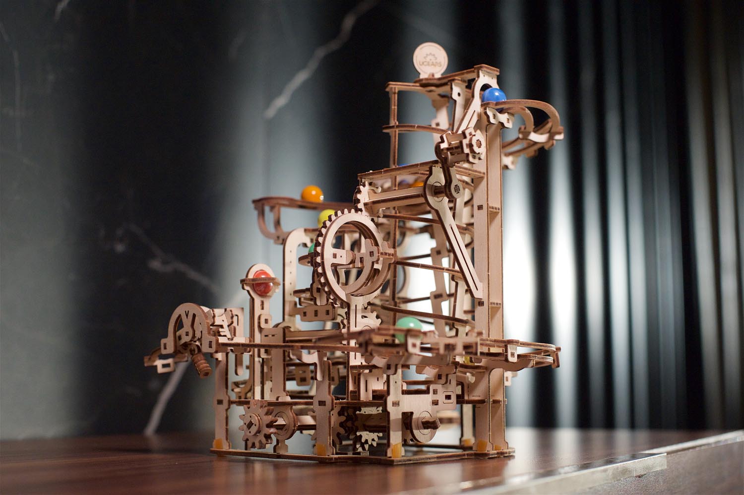 UGears Marble Run Spiral Hoist - 4