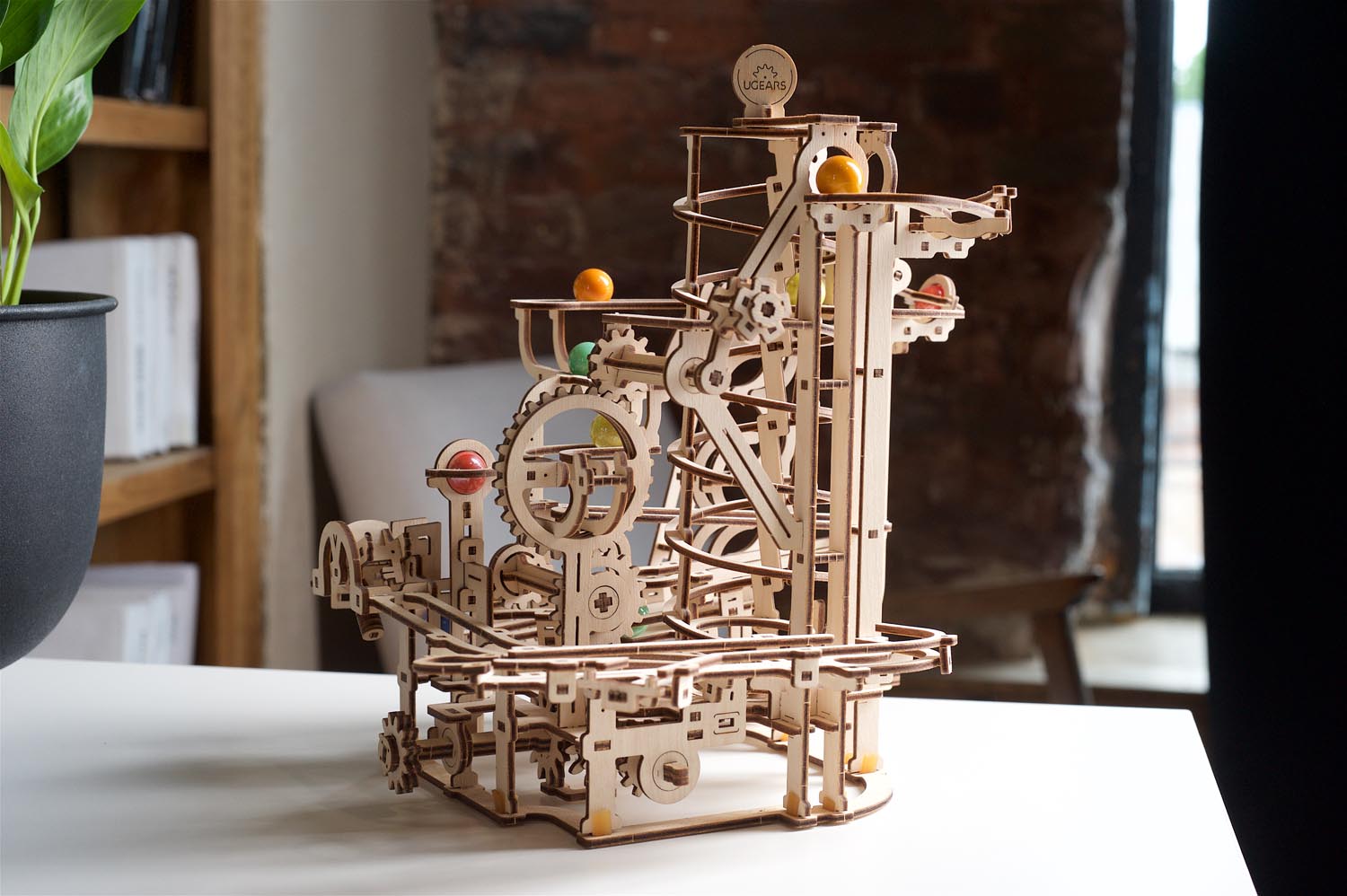 UGears Marble Run Spiral Hoist - 4