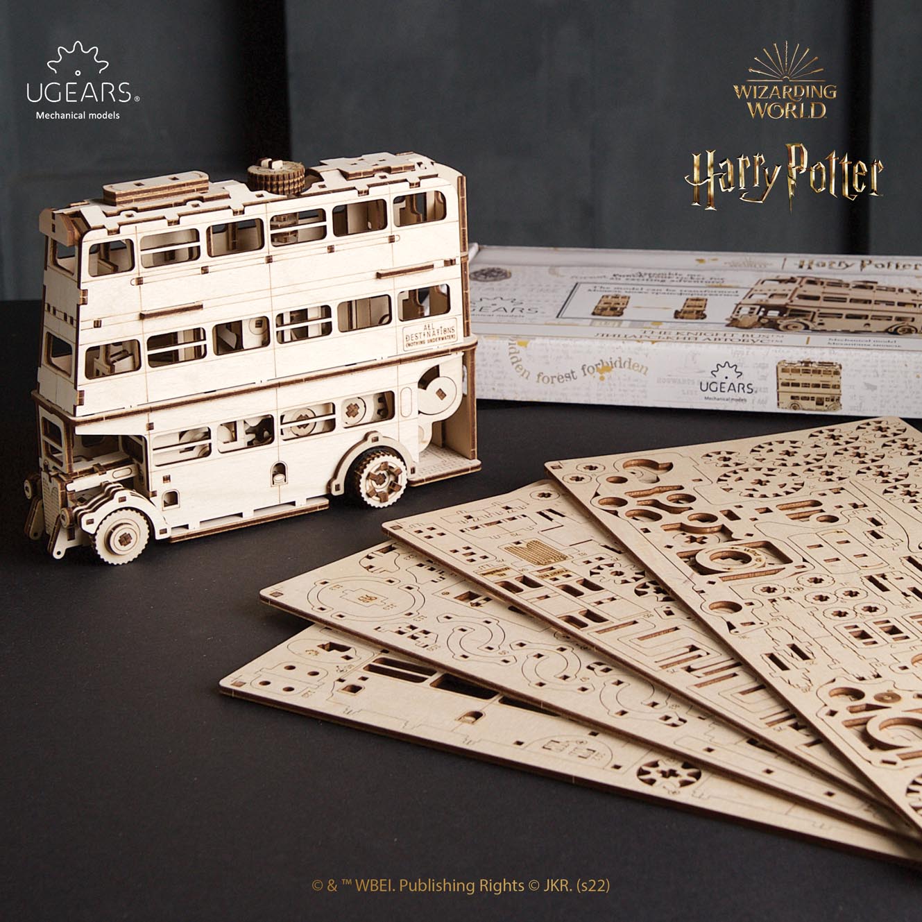 UGears Knight TM Bus Harry Potter