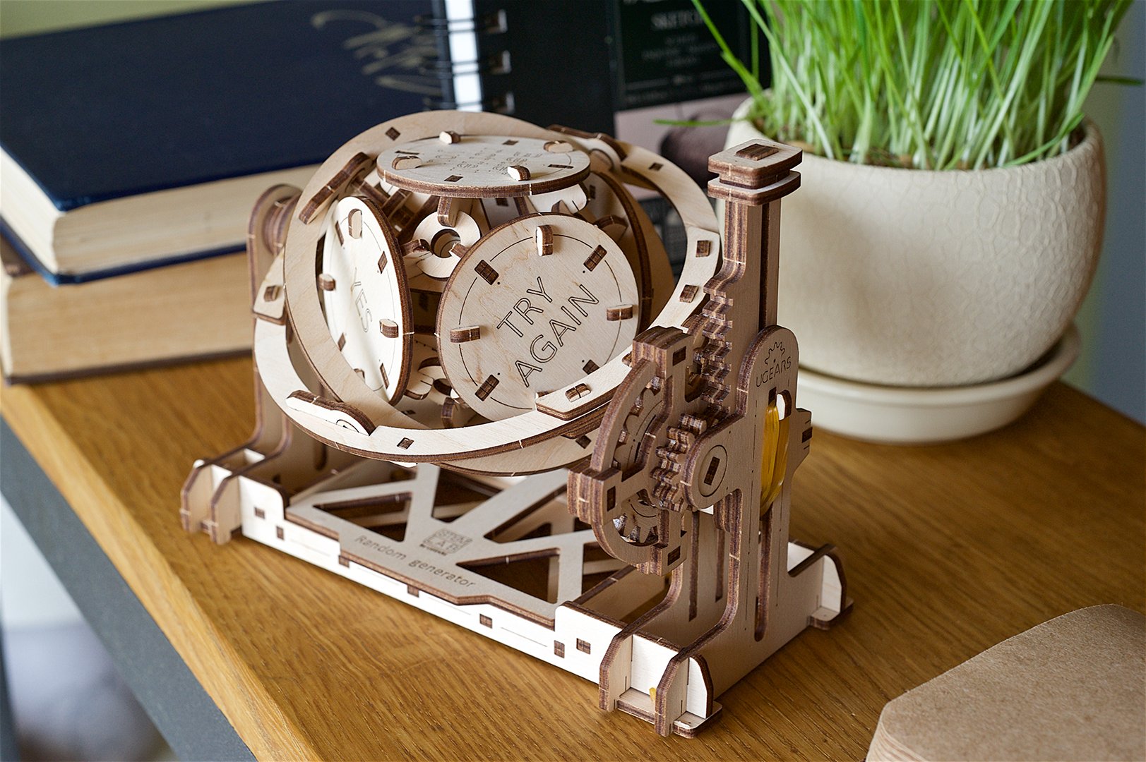 UGears STEM LAB Random Generator Mechanical Model