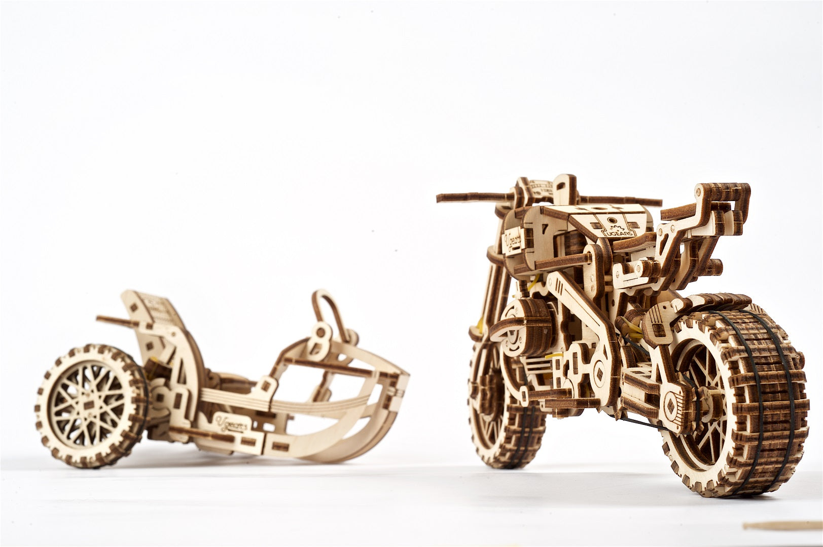 UGears Wooden Mechanical Model Scrambler Motorcycle UGR-10 with side car